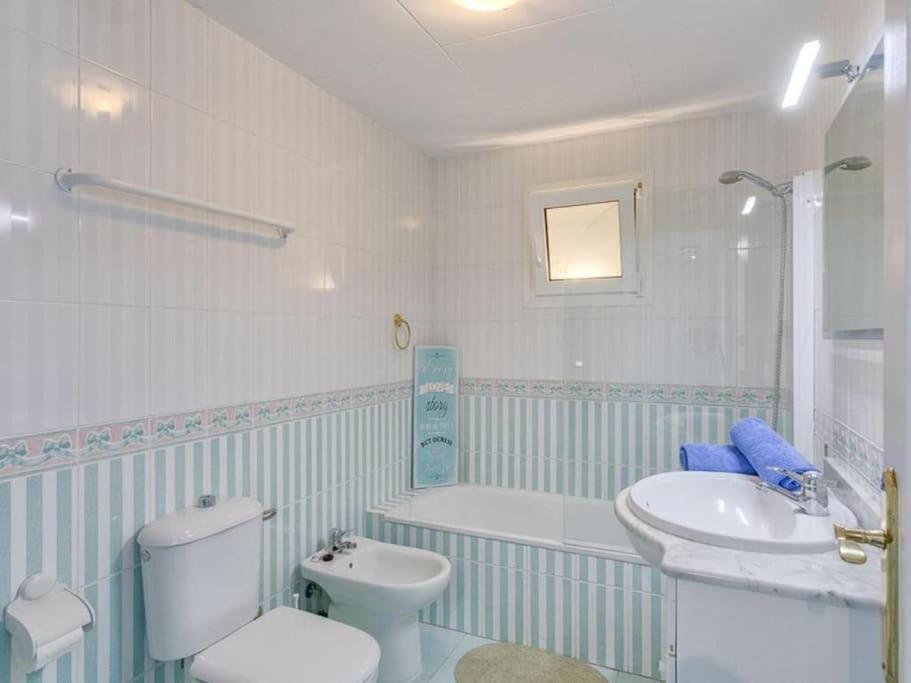 Villa Blanca Лорет де Мар Екстериор снимка
