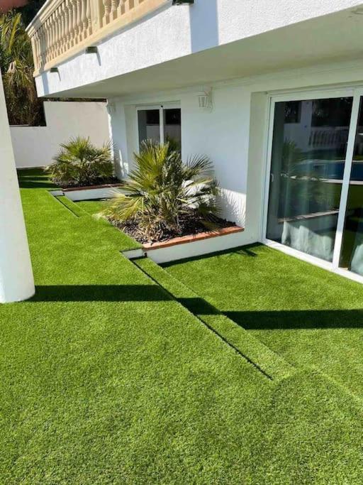 Villa Blanca Лорет де Мар Екстериор снимка